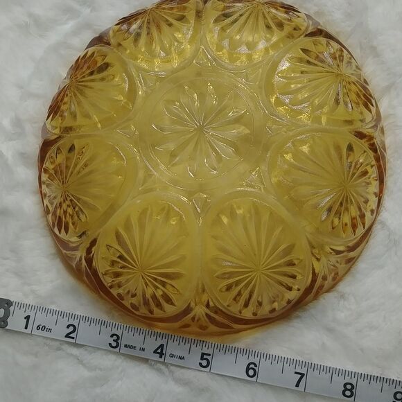 Vintage Amber Depression Starburst Pattern 1940s Pressed Glass Bowl - Picture 5 of 6